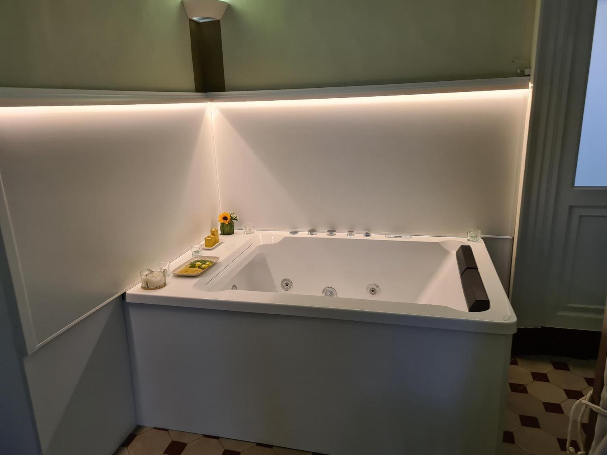 Toscano Palace Luxury Rooms Catania Ngoại thất bức ảnh