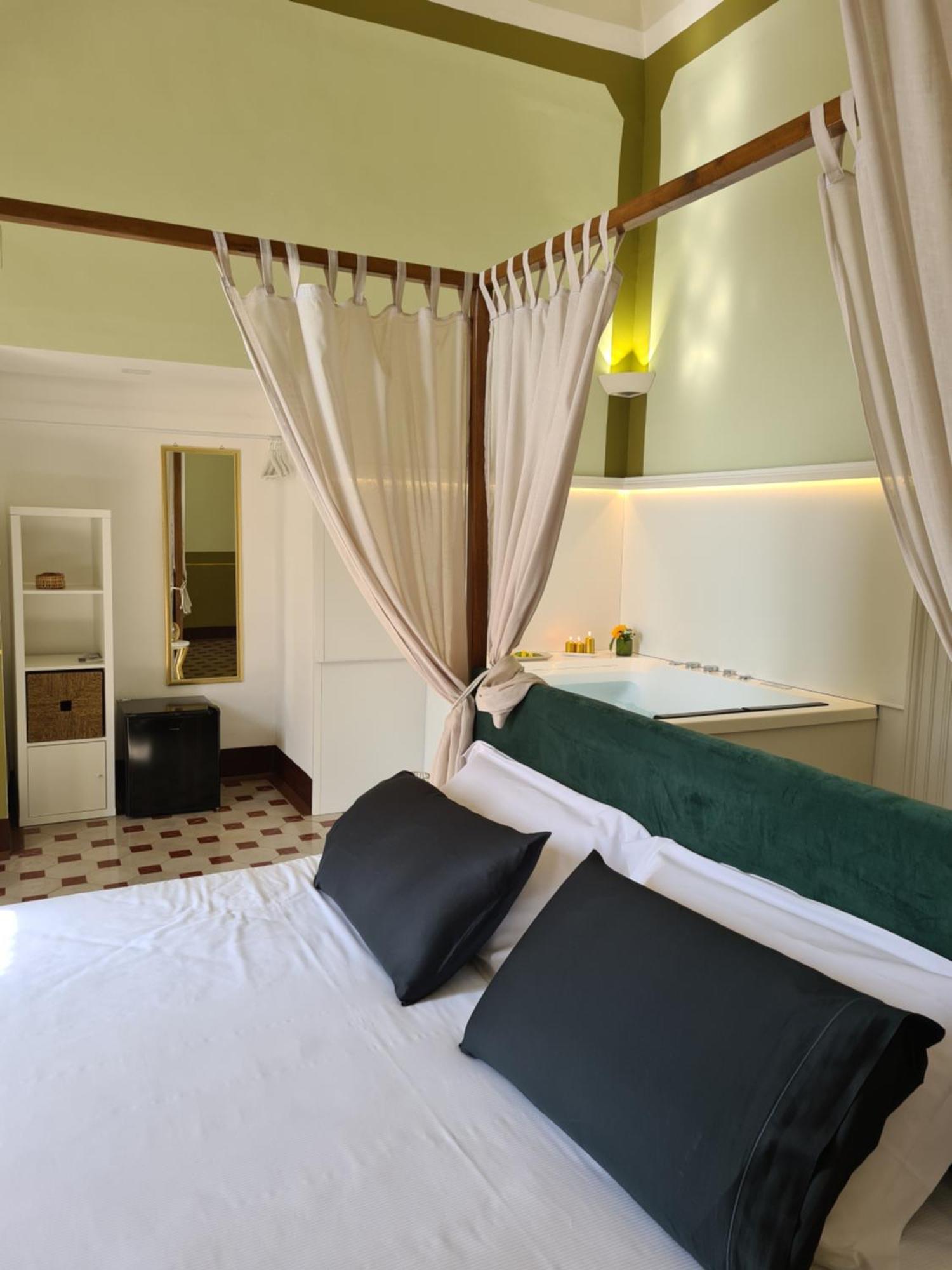 Toscano Palace Luxury Rooms Catania Ngoại thất bức ảnh