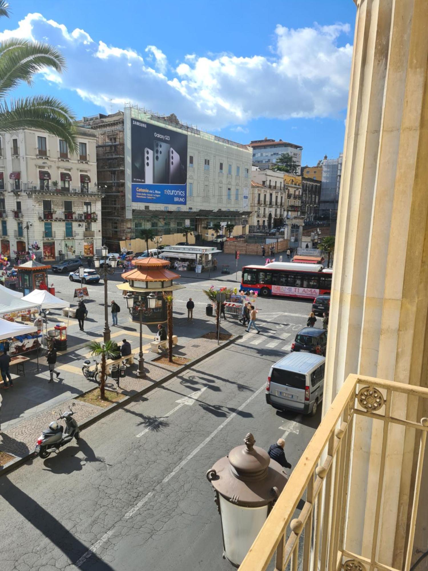 Toscano Palace Luxury Rooms Catania Ngoại thất bức ảnh